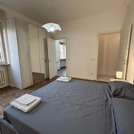 E Spazioso, 3 Camere, 3 Bagni & Terrazzo شقة
