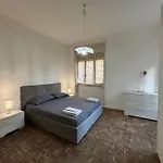 E Spazioso, 3 Camere, 3 Bagni & Terrazzo *