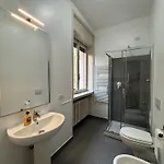 E Spazioso, 3 Camere, 3 Bagni & Terrazzo * Bergamo