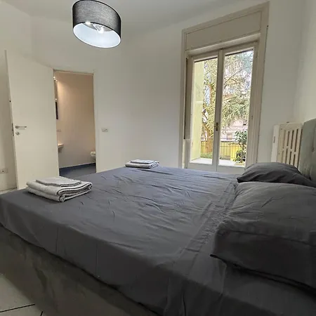 E Spazioso, 3 Camere, 3 Bagni & Terrazzo Lägenhet *