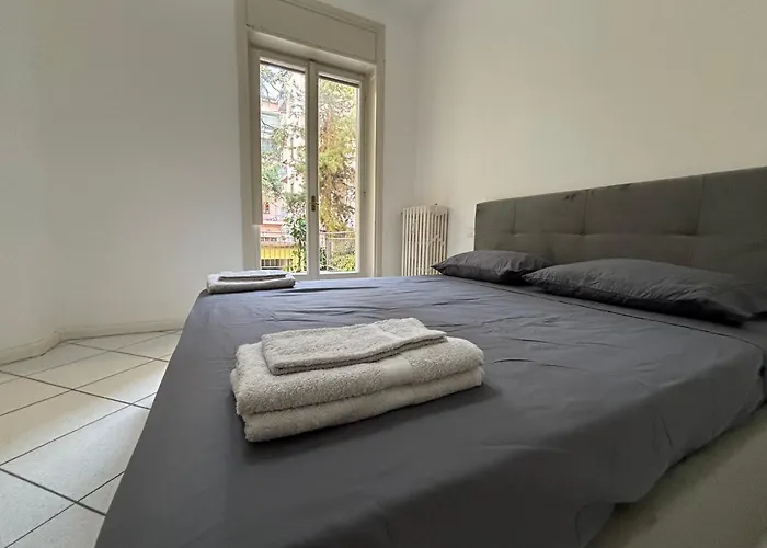 E Spazioso, 3 Camere, 3 Bagni & Terrazzo