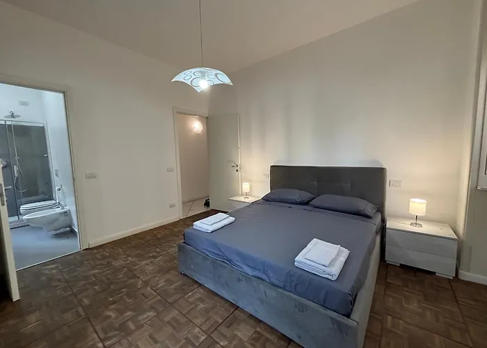 E Spazioso, 3 Camere, 3 Bagni & Terrazzo Lägenhet